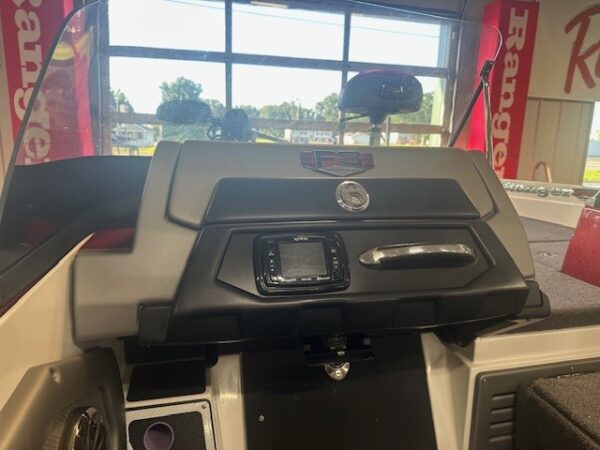 Used 2019 Ranger 620FS Ranger Cup For Sale In Chisago City, MN 55013 - Image 10
