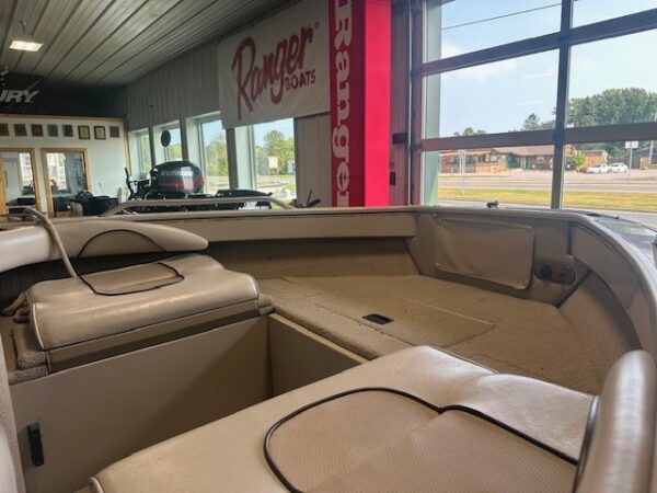 Used 2003 Crestliner 2050 Sportfish For Sale In Chisago City, MN 55013 - Image 8